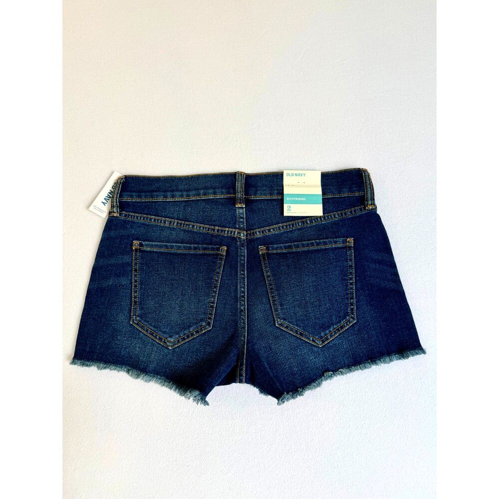Old Navy Boyfriend Denim Shorts Women Size 2 Dark Wash Raw Hem Stretch NWT - Picture 2 of 11